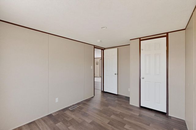 1957 CR 4771, Sulphur Springs, TX 75482