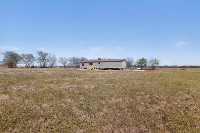1957 CR 4771, Sulphur Springs, TX 75482