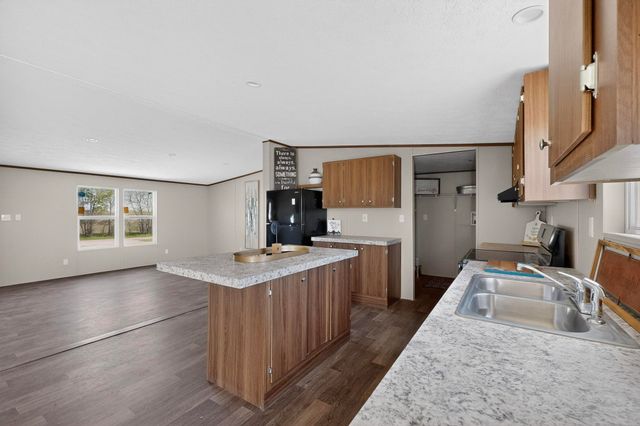 1957 CR 4771, Sulphur Springs, TX 75482