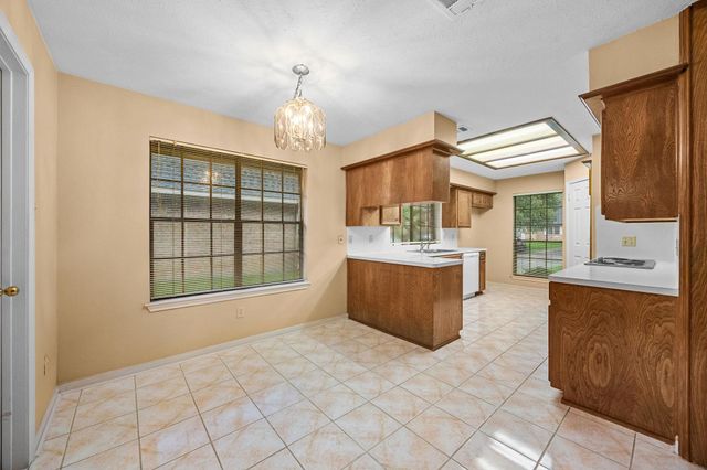 9907 Sagegreen Drive, Houston, TX 77089