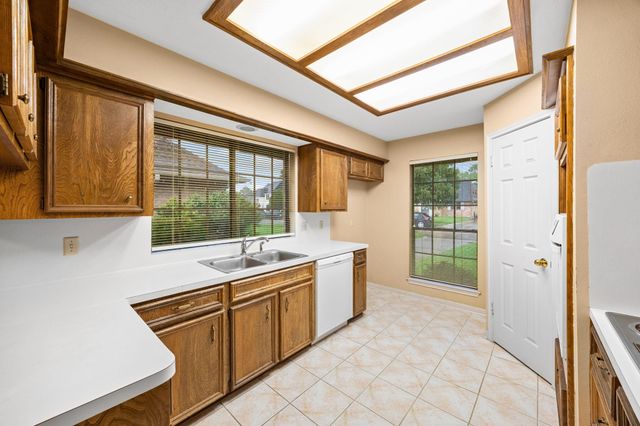 9907 Sagegreen Drive, Houston, TX 77089
