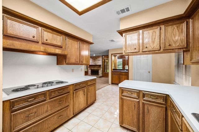 9907 Sagegreen Drive, Houston, TX 77089