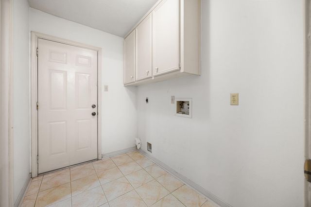 9907 Sagegreen Drive, Houston, TX 77089