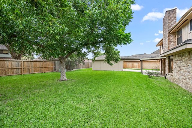 9907 Sagegreen Drive, Houston, TX 77089