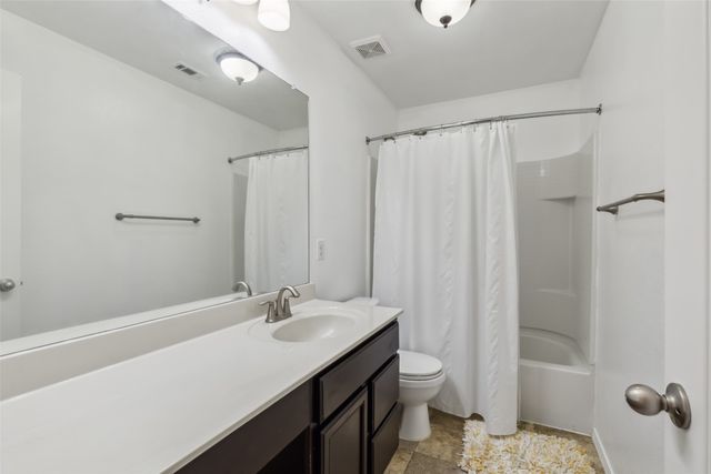 2030 Abbey Road, Heartland, TX 75126