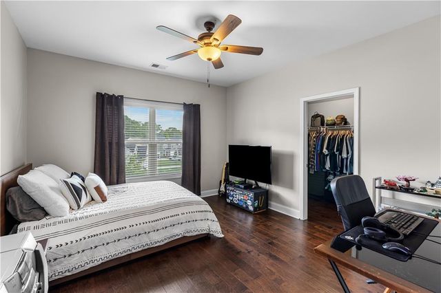 2 Canterbury Walk SE, Cartersville, GA 30120
