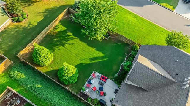 2 Canterbury Walk SE, Cartersville, GA 30120