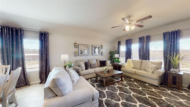 2118 Sanders Brook Drive, Baytown, TX 77521