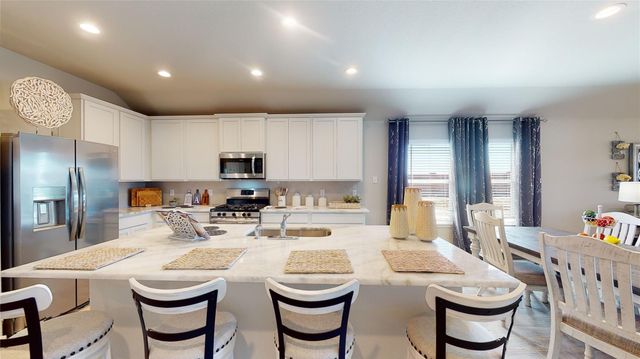 2118 Sanders Brook Drive, Baytown, TX 77521