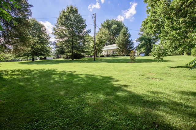 650 Delaney Ferry Road, Versailles, KY 40383