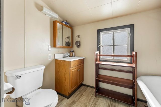 34 E Center, Walkerville, MT 59701