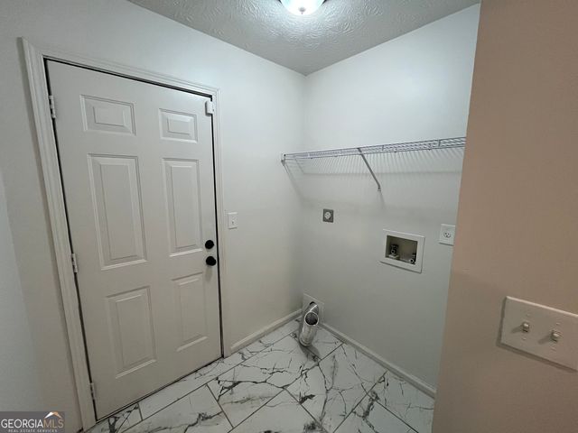 507 Lakeshore Drive, Stockbridge, GA 30281