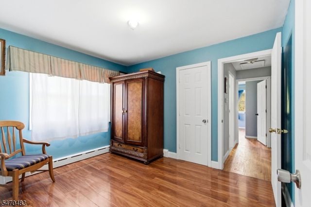 32 Valley View Dr, Mine Hill Twp., NJ 07803