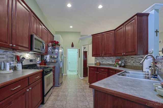 5252 Venetian Way, Hamilton Twp, OH 45152