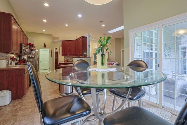 5252 Venetian Way, Hamilton Twp, OH 45152