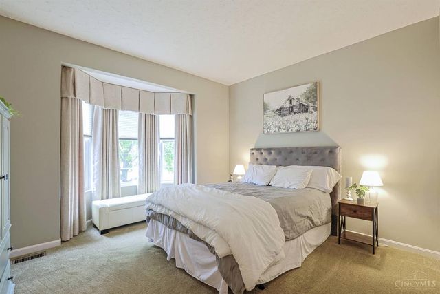 5252 Venetian Way, Hamilton Twp, OH 45152
