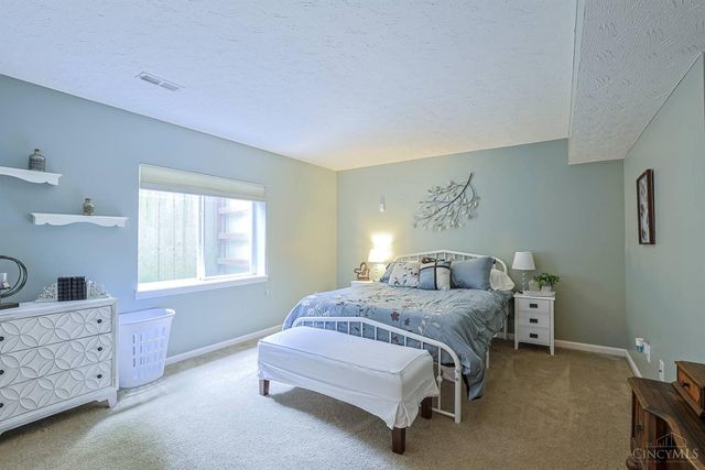 5252 Venetian Way, Hamilton Twp, OH 45152