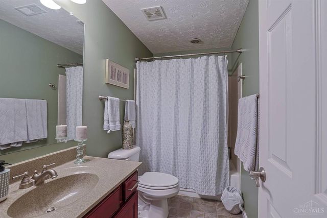 5252 Venetian Way, Hamilton Twp, OH 45152