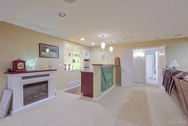 5252 Venetian Way, Hamilton Twp, OH 45152