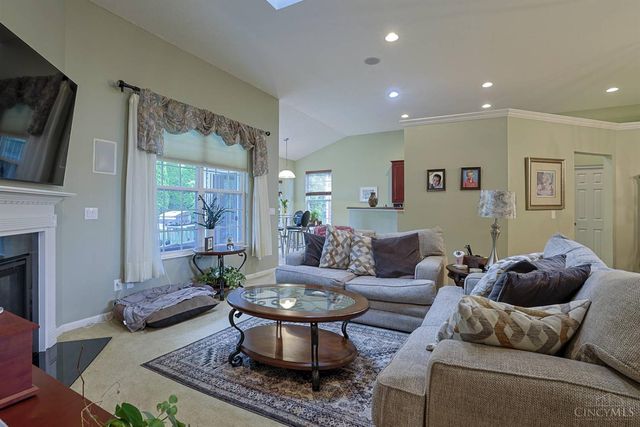 5252 Venetian Way, Hamilton Twp, OH 45152