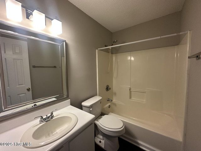 239 Wyndham Circle B, Greenville, NC 27858