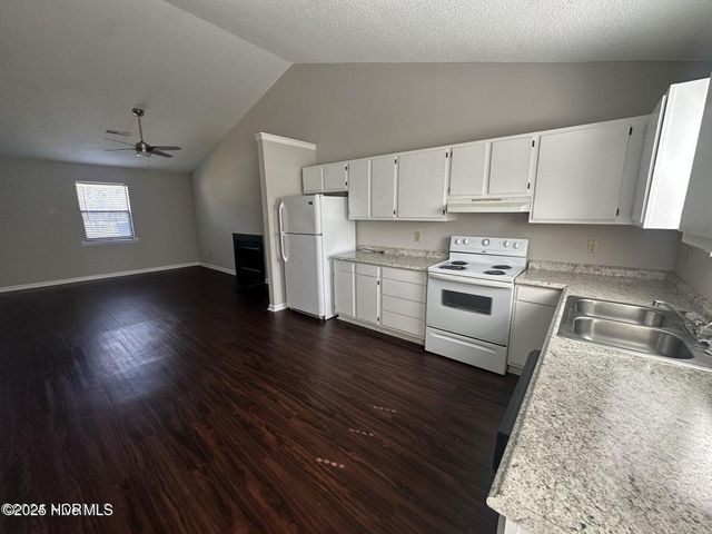 239 Wyndham Circle B, Greenville, NC 27858