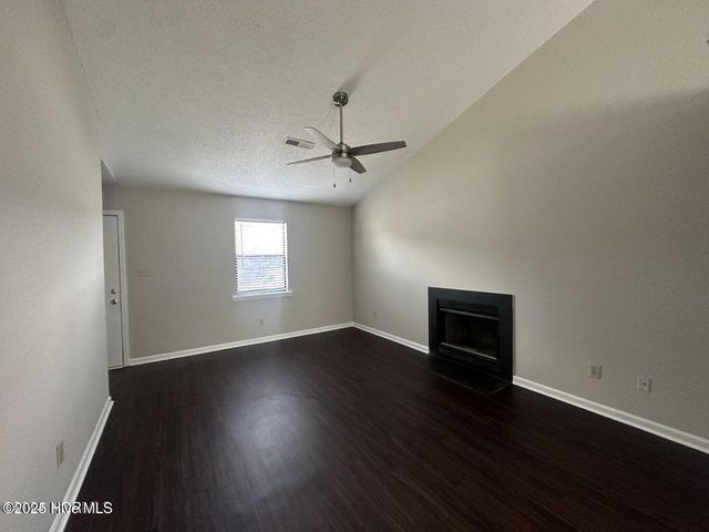 239 Wyndham Circle B, Greenville, NC 27858