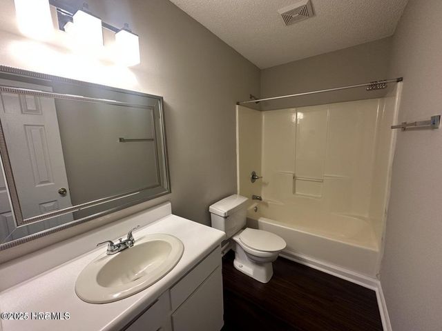239 Wyndham Circle B, Greenville, NC 27858