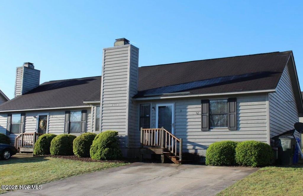 239 Wyndham Circle B, Greenville, NC 27858