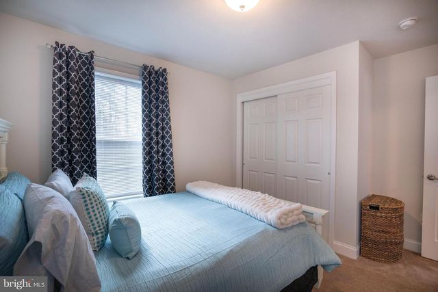 1735 WOODLEDGE DR, State College, PA 16803