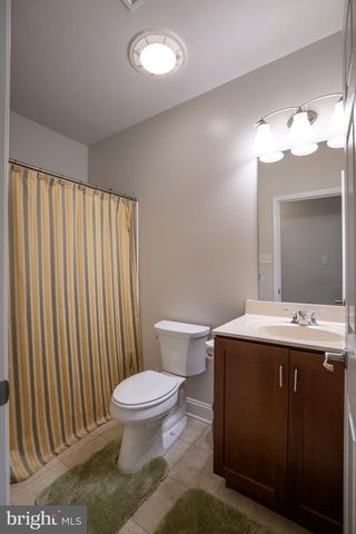 1735 WOODLEDGE DR, State College, PA 16803