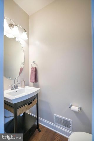 1735 WOODLEDGE DR, State College, PA 16803