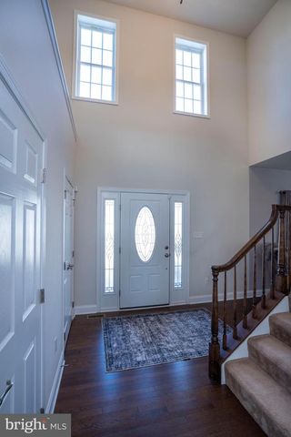 1735 WOODLEDGE DR, State College, PA 16803