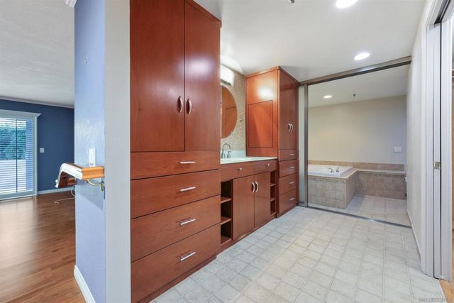 5605 Friars Rd. 280, San Diego, CA 92110