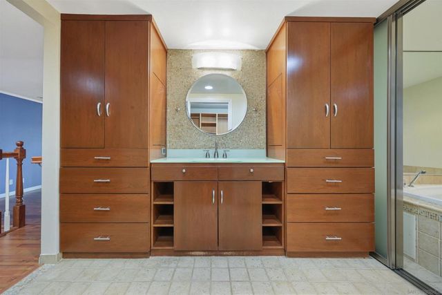 5605 Friars Rd. 280, San Diego, CA 92110