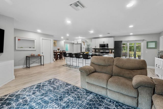 4619 Coconut Boulevard, West Palm Beach, FL 33411