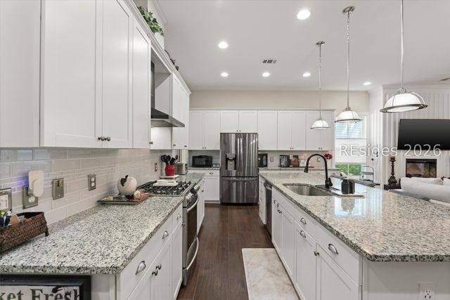 11 Lilydipper Ct, Bluffton, SC 29910