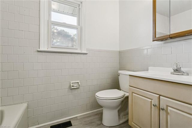 232 Menchville RD, Newport News, VA 23602