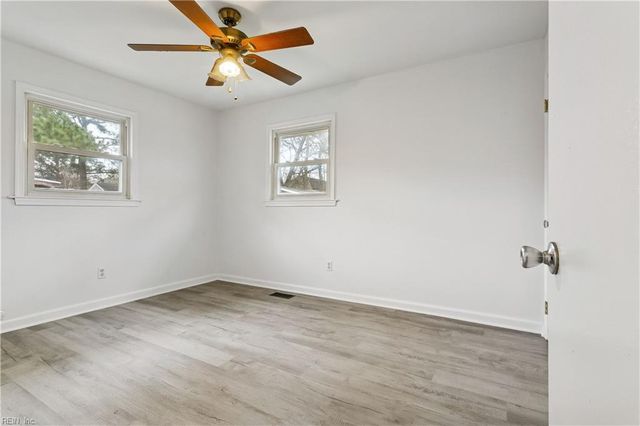 232 Menchville RD, Newport News, VA 23602