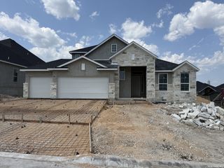 151 Kari Drive, Castroville, TX 78009