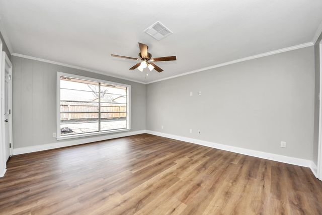 7102 Log Hollow Drive, Houston, TX 77040