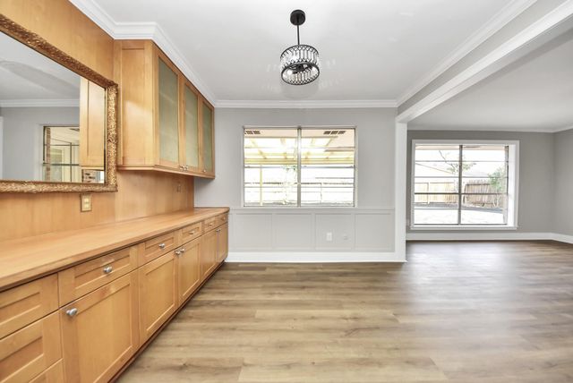 7102 Log Hollow Drive, Houston, TX 77040