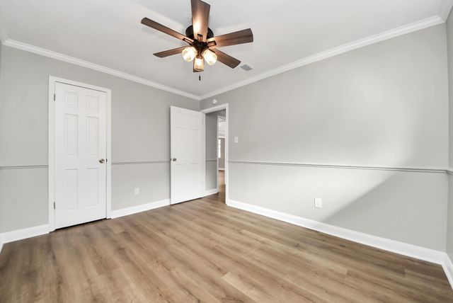 7102 Log Hollow Drive, Houston, TX 77040