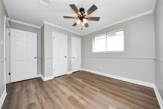 7102 Log Hollow Drive, Houston, TX 77040