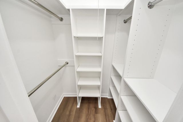 7102 Log Hollow Drive, Houston, TX 77040