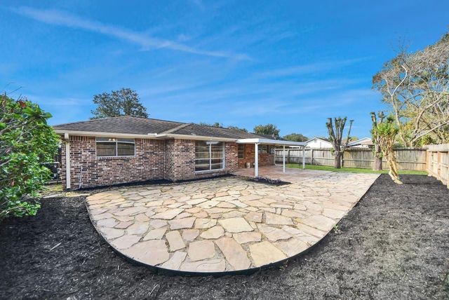 7102 Log Hollow Drive, Houston, TX 77040