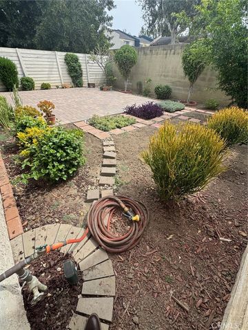 2508 C N Tustin, Santa Ana, CA 92705