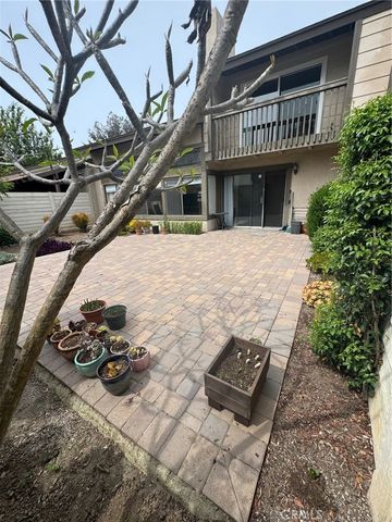 2508 C N Tustin, Santa Ana, CA 92705