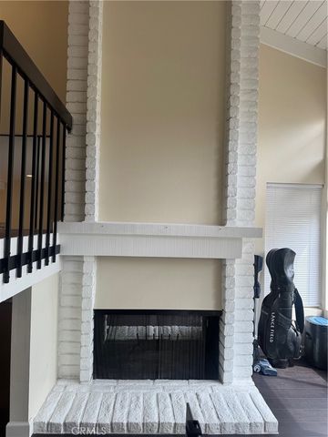 2508 C N Tustin, Santa Ana, CA 92705