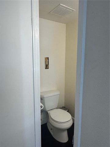 2508 C N Tustin, Santa Ana, CA 92705